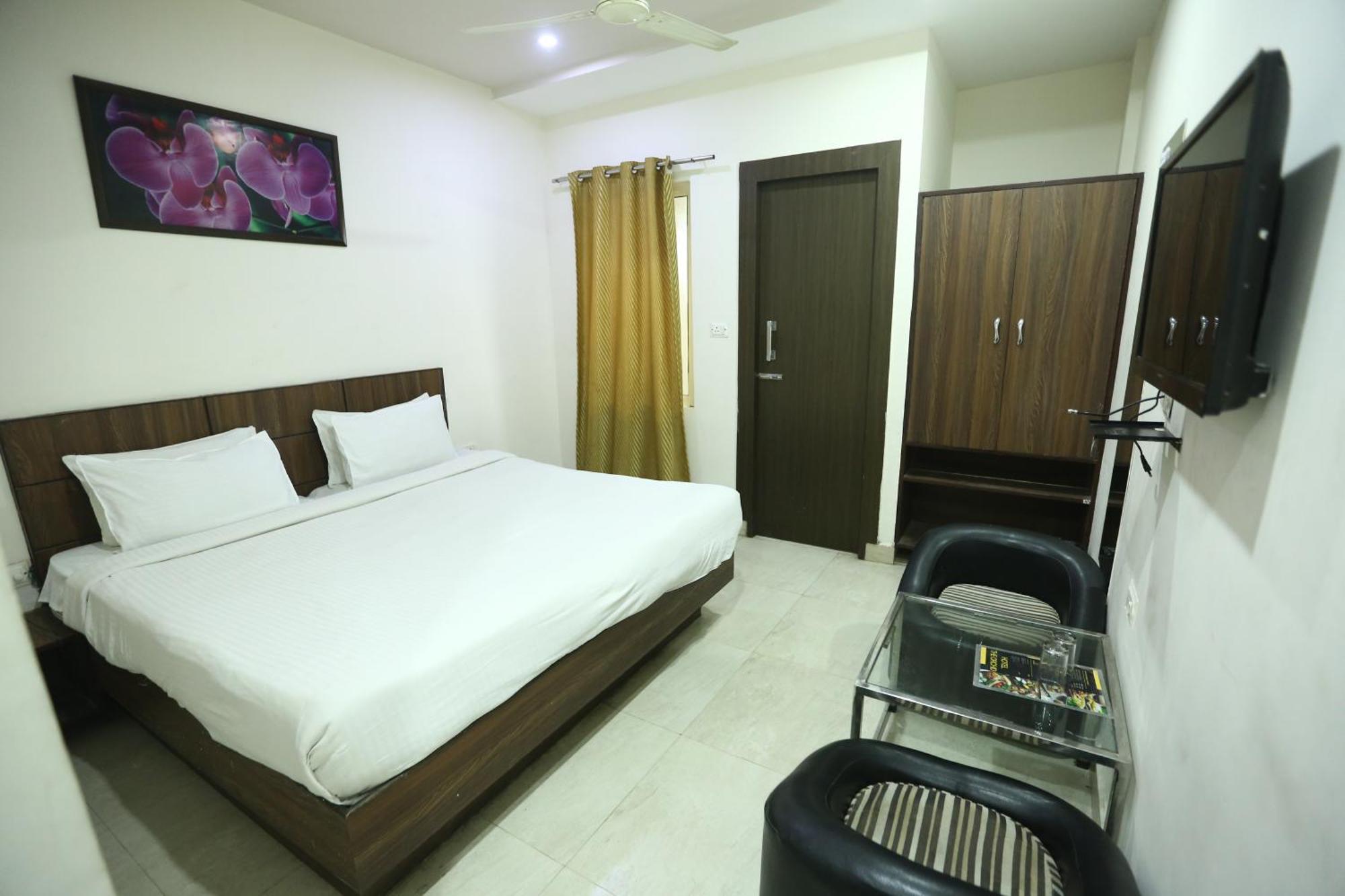24 Hotel & Resort Agra  Exterior foto
